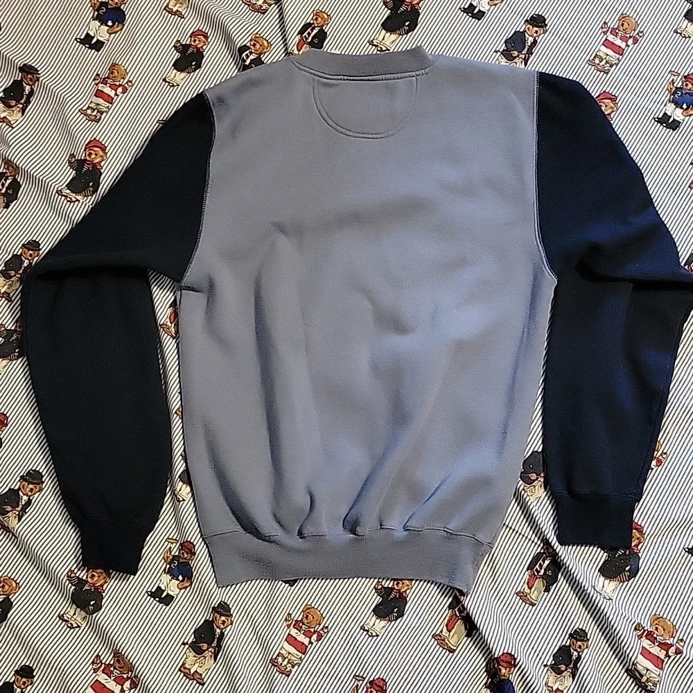 Vintage 90s Tigger Im The Only One Blue Colorblock Sweatshirt Medium Pooh Disney